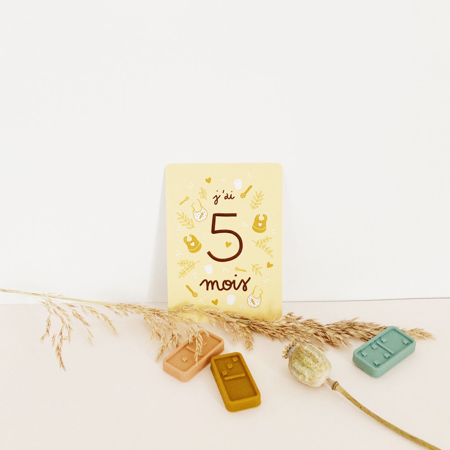 5 MOIS
